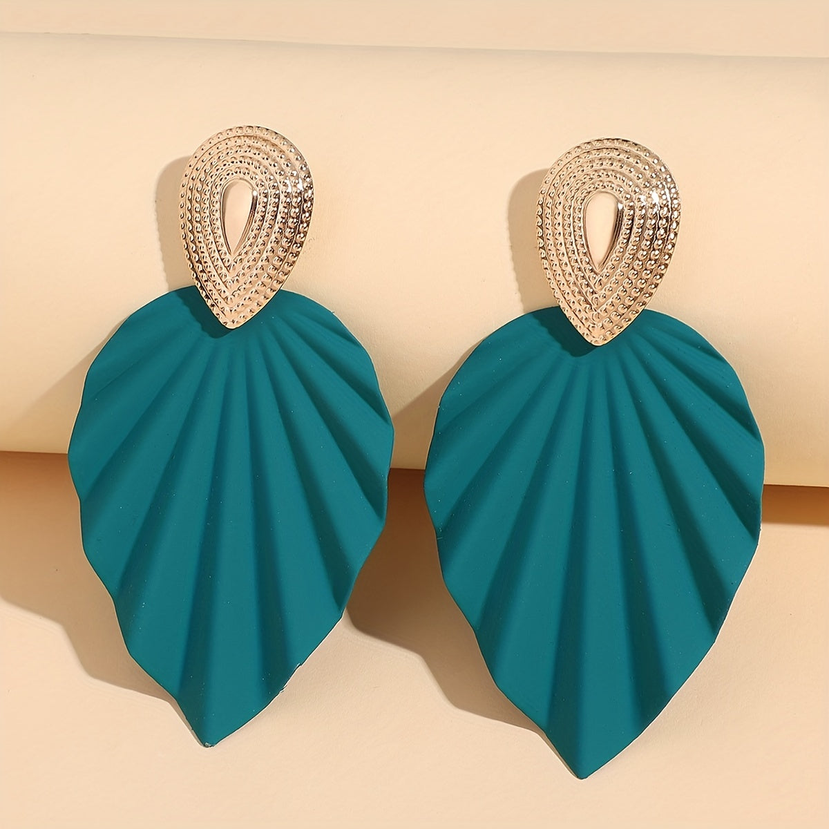 Vintage-Style Leaf Geometric Earrings