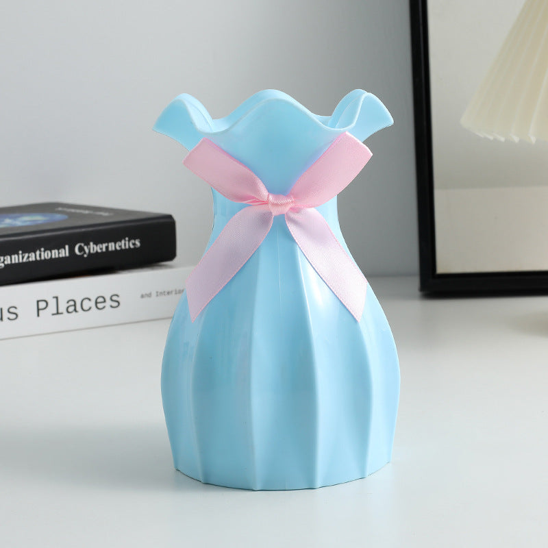 Nordic Style Plastic Decorative Vase – Break-Resistant, Lightweight, Multiple Colours