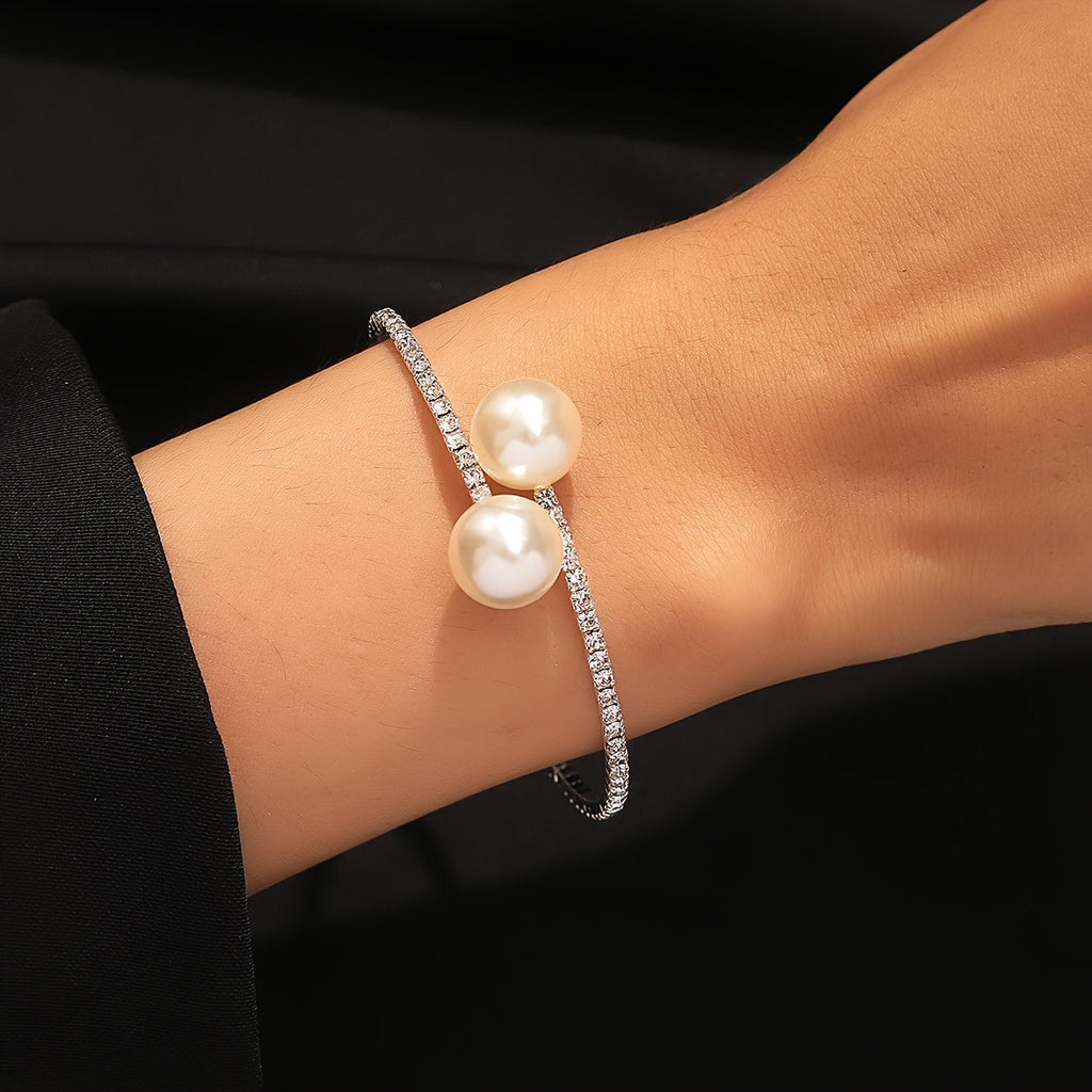 Inlaid Rhinestone and Pearl Bracelet
