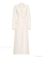 Extra-Long Coat with a Detachable Collar and Buckle Straps
