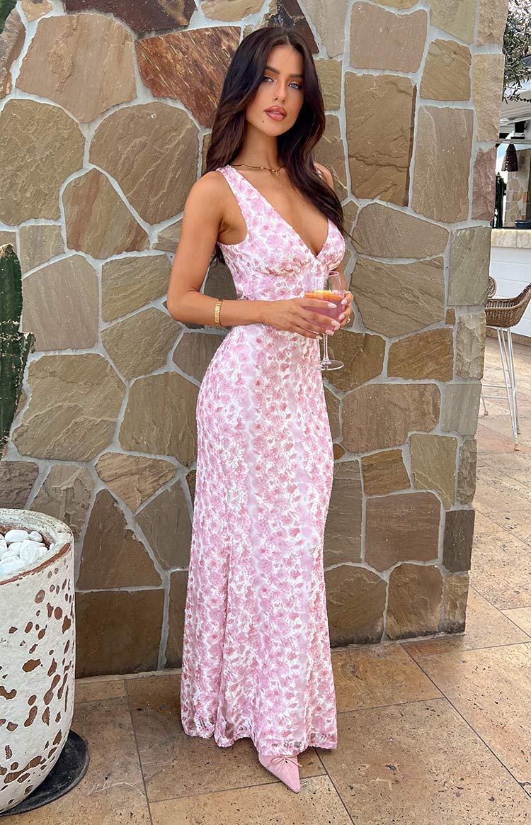 Sleeveless V-Neck Open Back Textured Maxi Dress