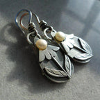 Vintage-Style Teardrop Flower Earrings