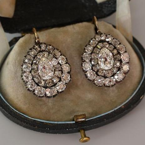 Boucles d'oreilles mandala ovales effet marcassite style vintage