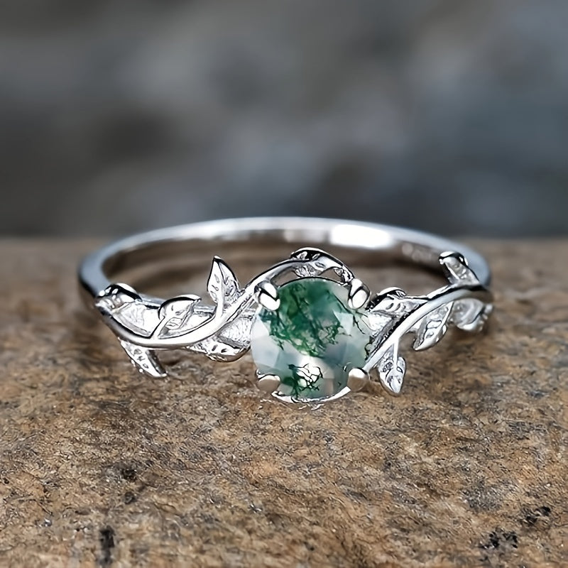 Vintage-Style Silver-Tone Round Moss Agate Leaf Ring