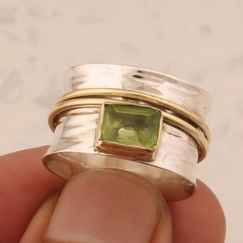 Vintage-Style Hammered Two-Tone Peridot-Look Ring