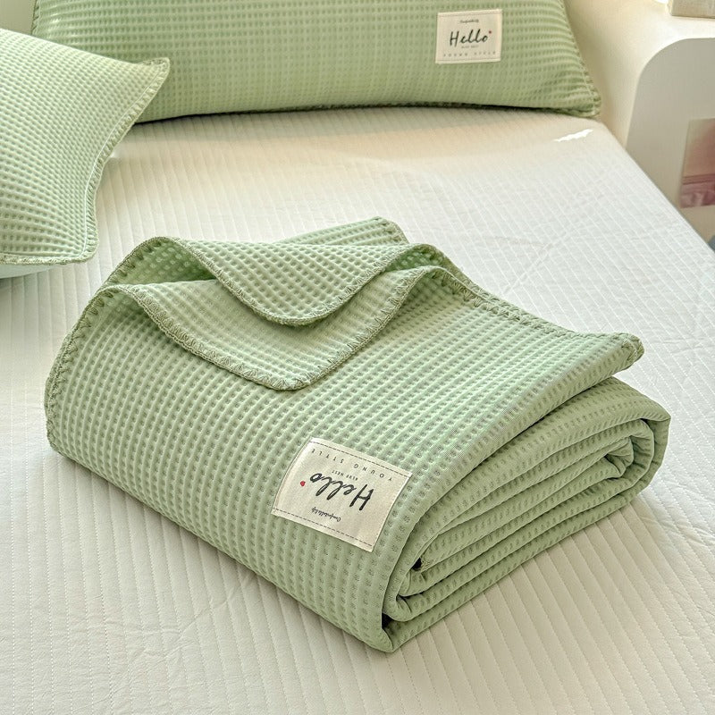 Cooling Summer Blanket Set – Double-Sided Ice Silk Throw with Pillowcases