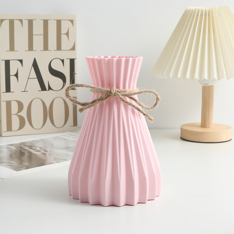 Nordic Style Plastic Decorative Vase – Break-Resistant, Lightweight, Multiple Colours