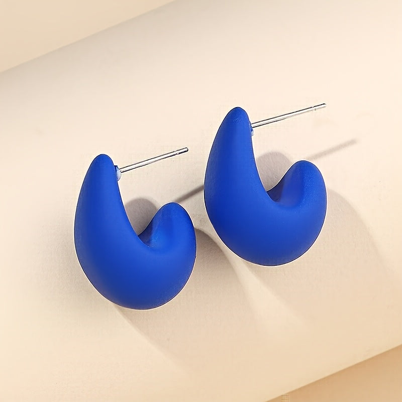 C-Shaped Teardrop Earrings in Several Colours