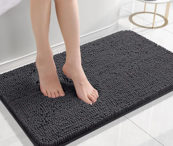 Long Chenille Non-Slip Floor Mat – Absorbent Polyester, Machine Washable
