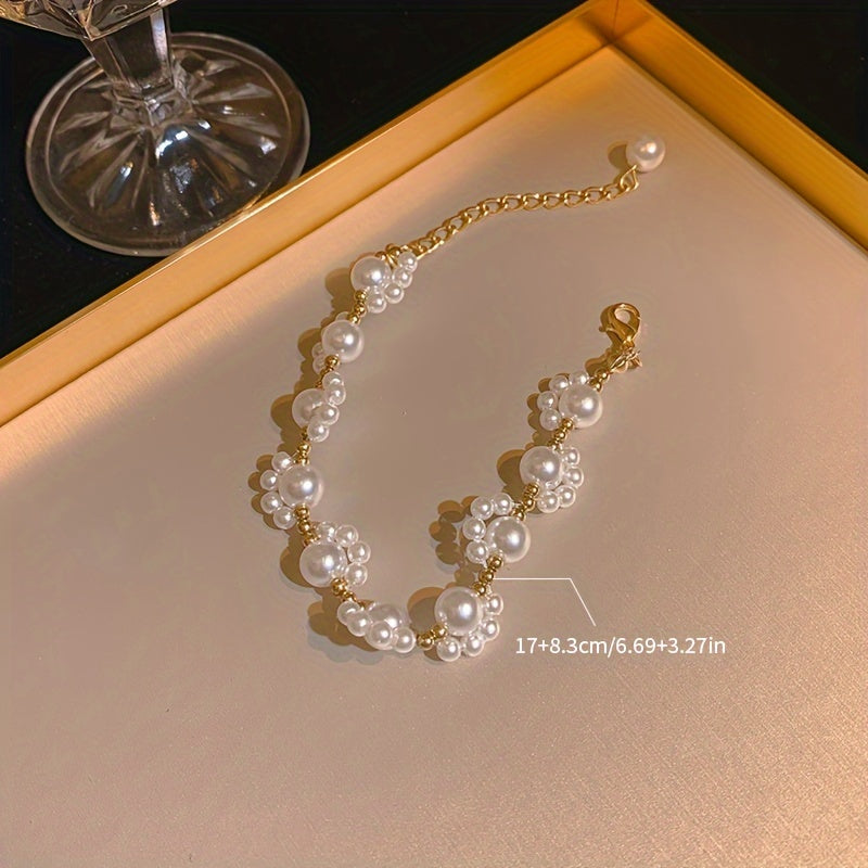 Adjustable Gold-Plated Pearl Bead Bracelet with Cat Paw