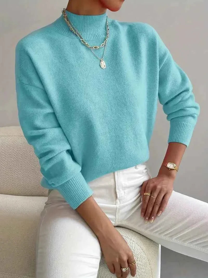 High-Neck Jumper with Long Sleeves and a Slim Silhouette