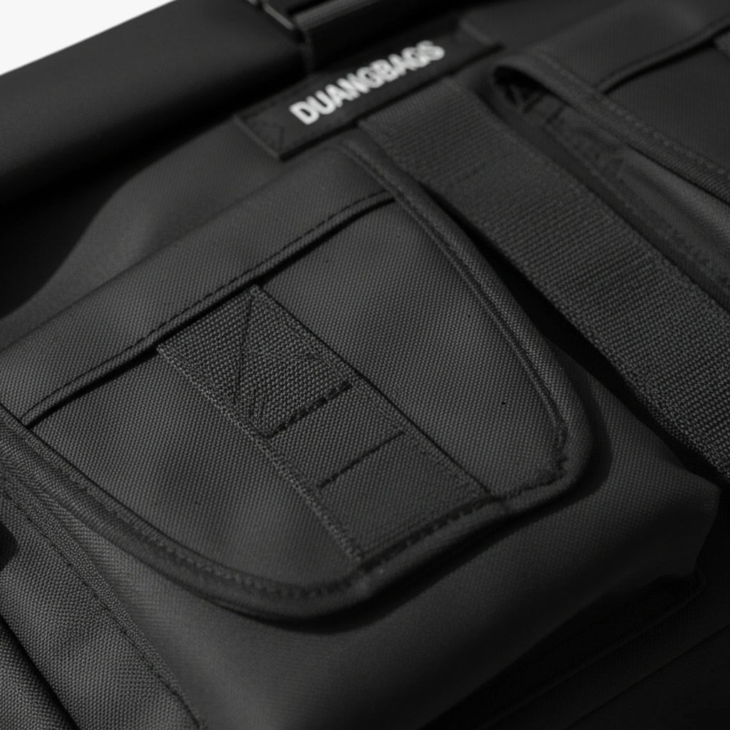 Elegant Black Crossbody Bag with 13.3-Inch Laptop Space
