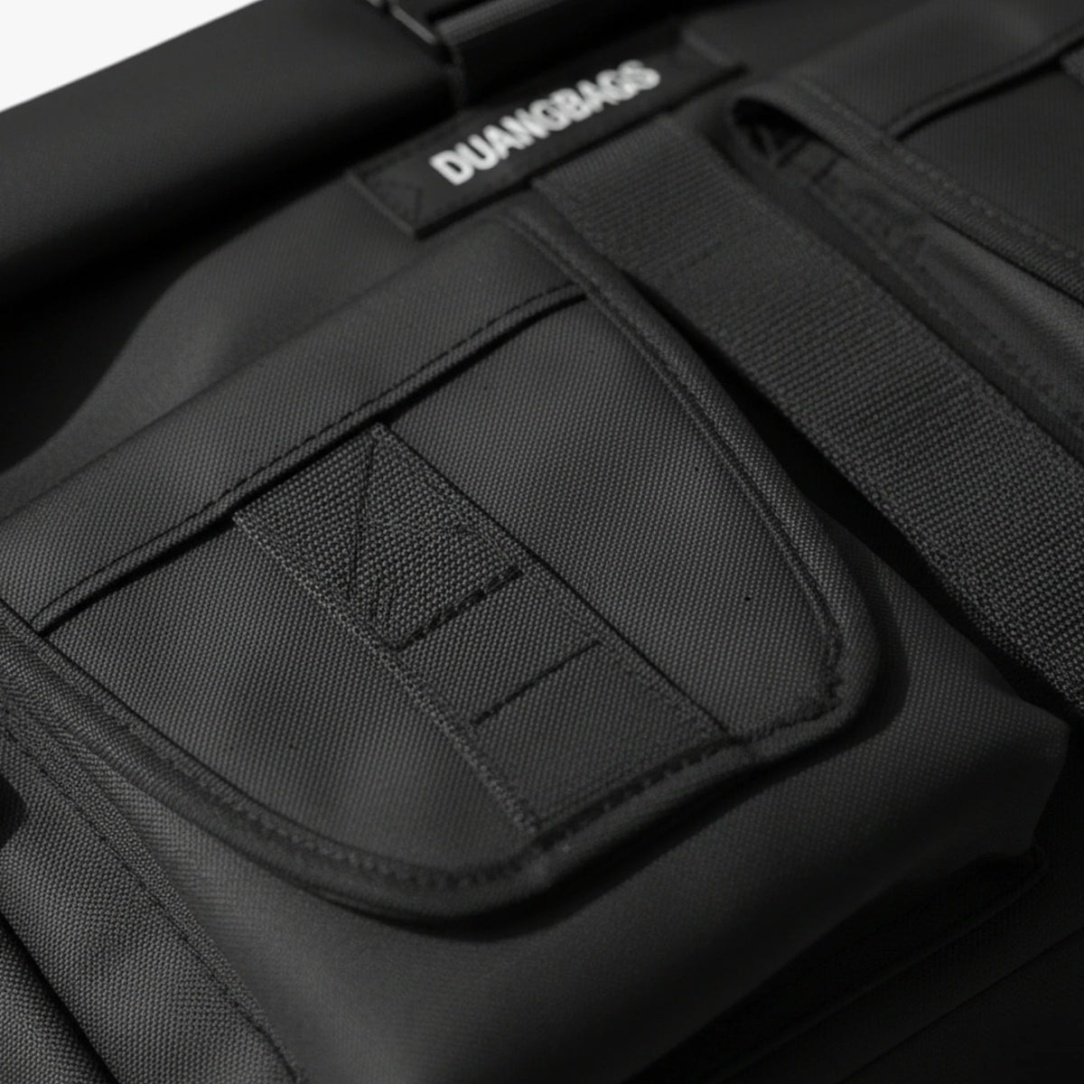 Elegant Black Crossbody Bag with 13.3-Inch Laptop Space