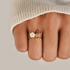 Ring met kristallen bloem en bloemblaadzetting