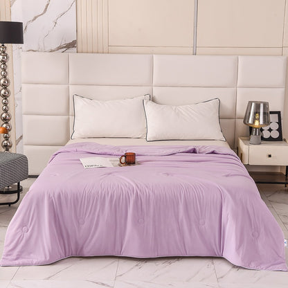 Cooling Summer Quilt – Lightweight Ice Silk Duvet for Warm Nights