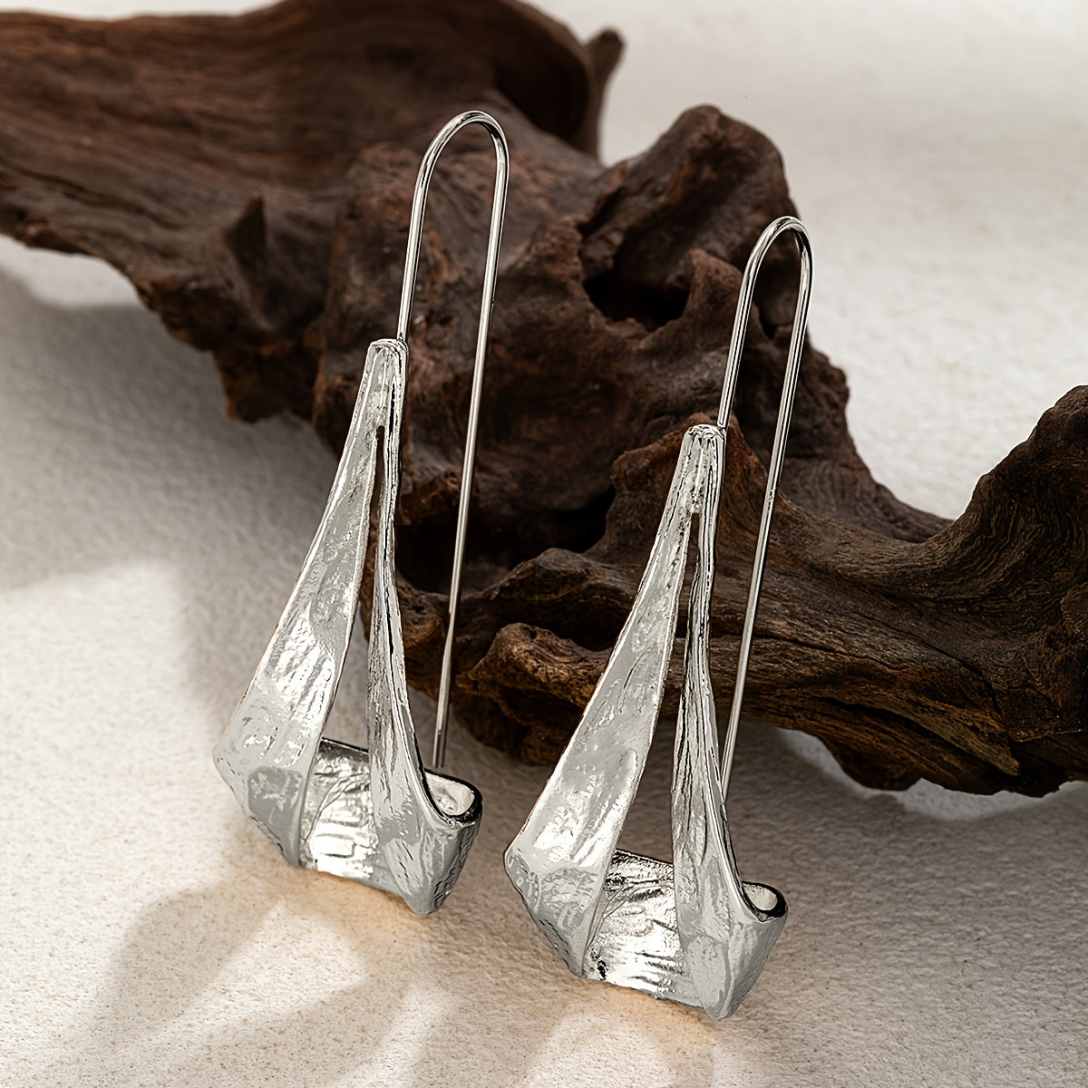 Vintage Hollow Geometric Hammered Pendant Earrings
