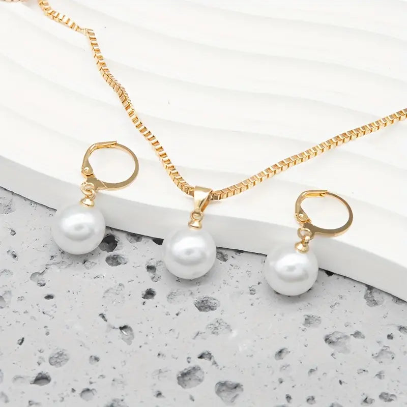 Pearl Pendant Necklace and Earrings Set