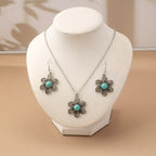 Vintage Turquoise Flower Silver-Plated Necklace and Earring Set