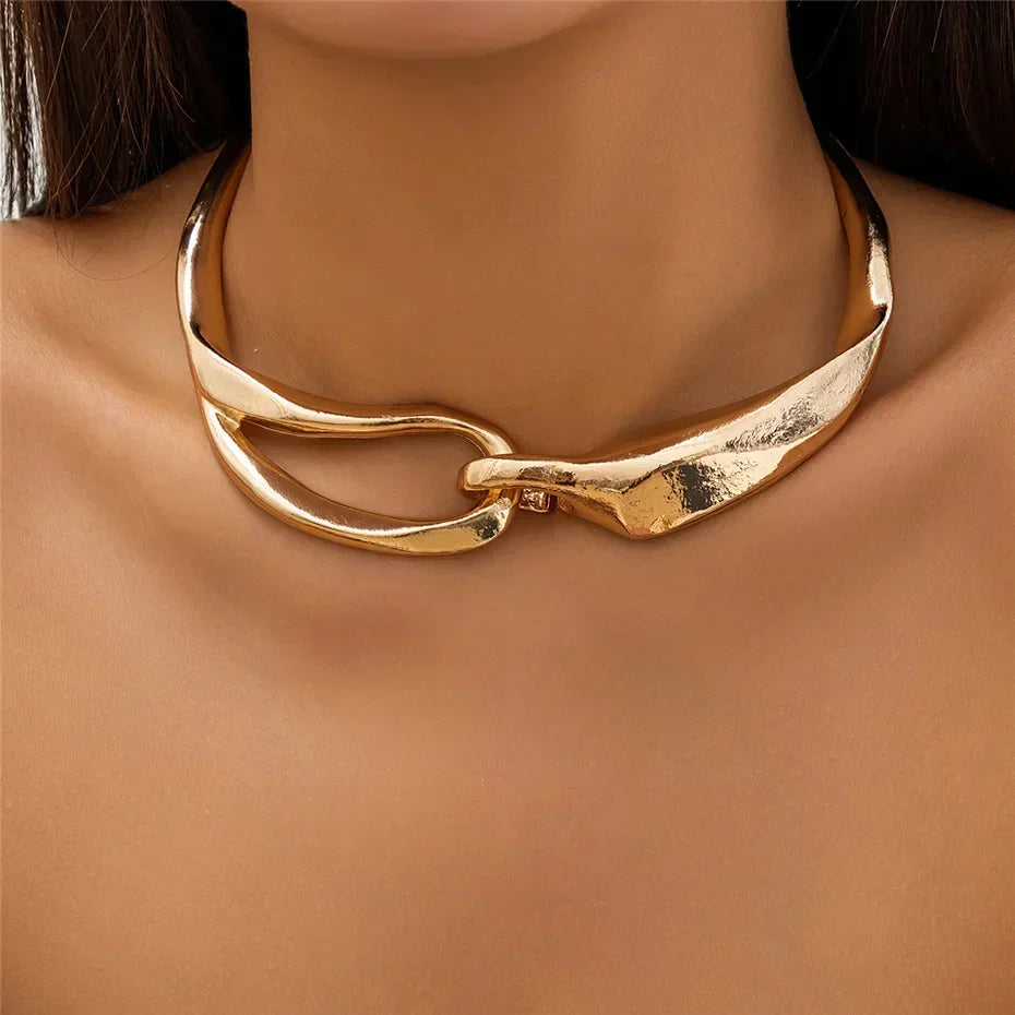 Vintage-Style Gold-Tone Statement Necklace