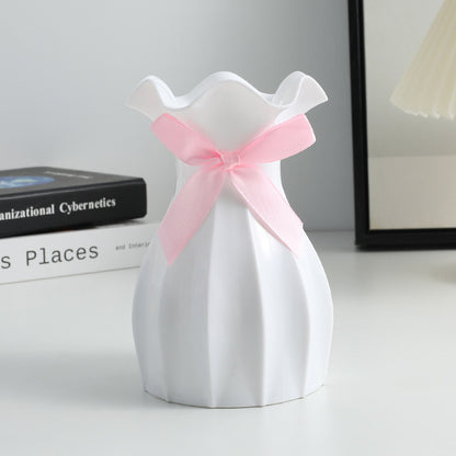 Nordic Style Plastic Decorative Vase – Break-Resistant, Lightweight, Multiple Colours