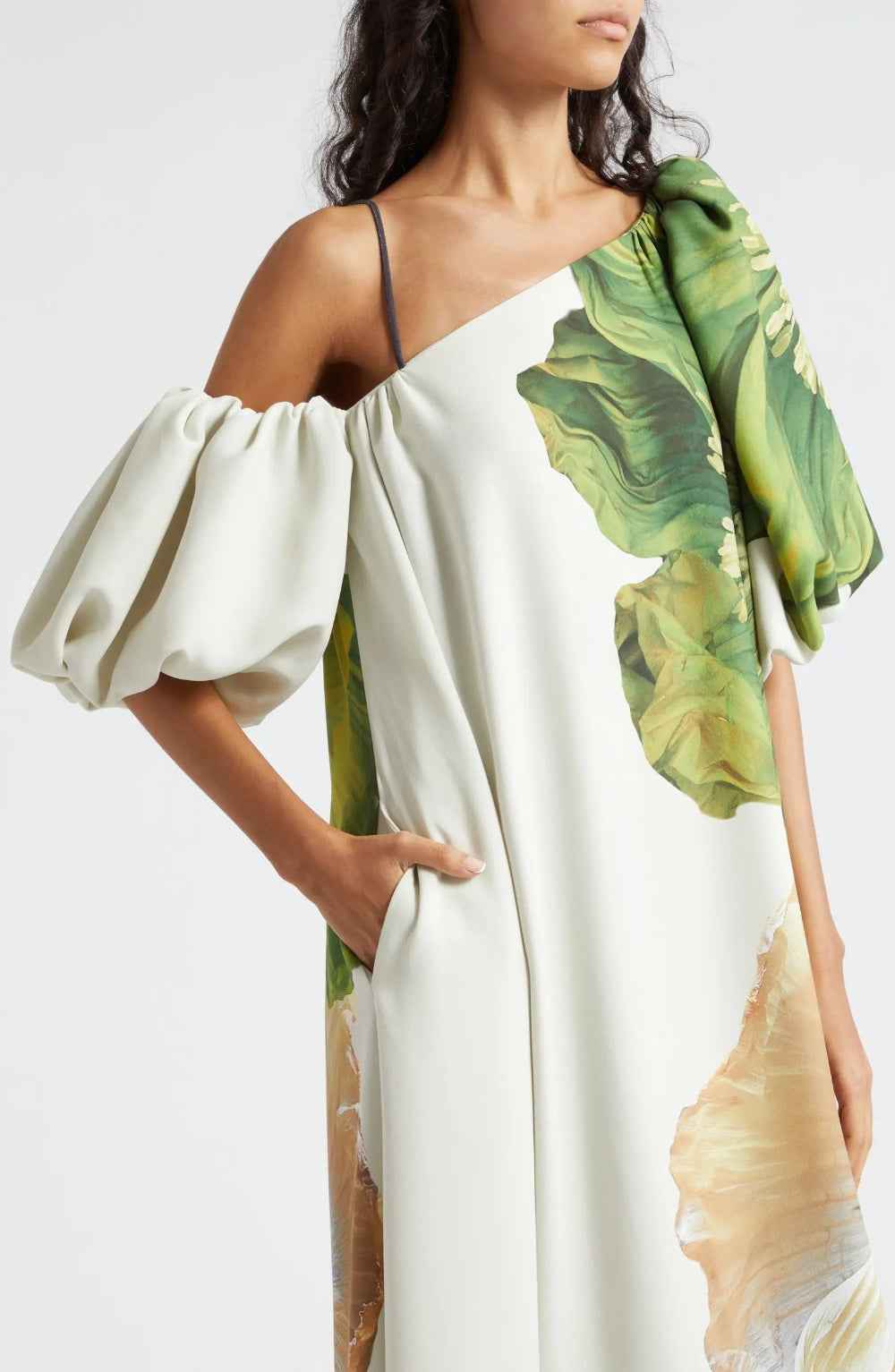 One-shoulder maxi-jurk van crêpe met bloemenprint en zakken