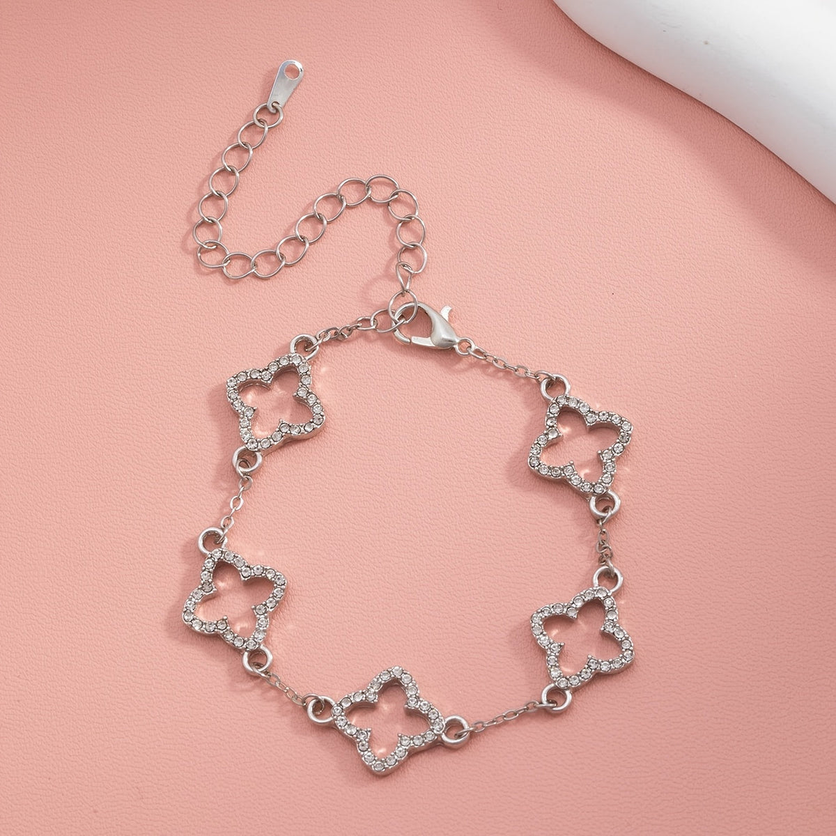 Lucky Clover Bracelet in Many Colours