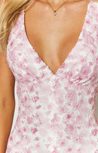 Sleeveless V-Neck Open Back Textured Maxi Dress