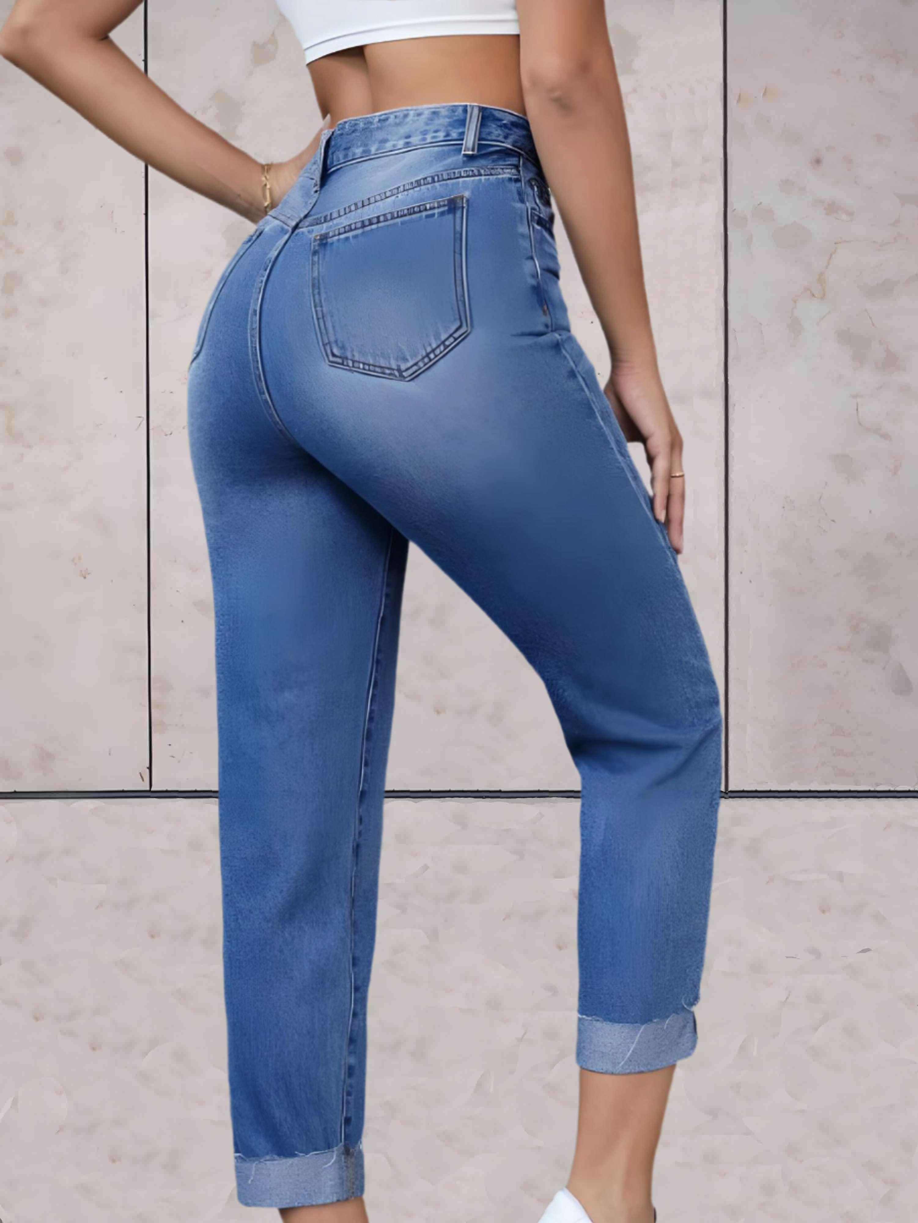 Highwaist jeans met omgeslagen zoom en zakken voor en achter