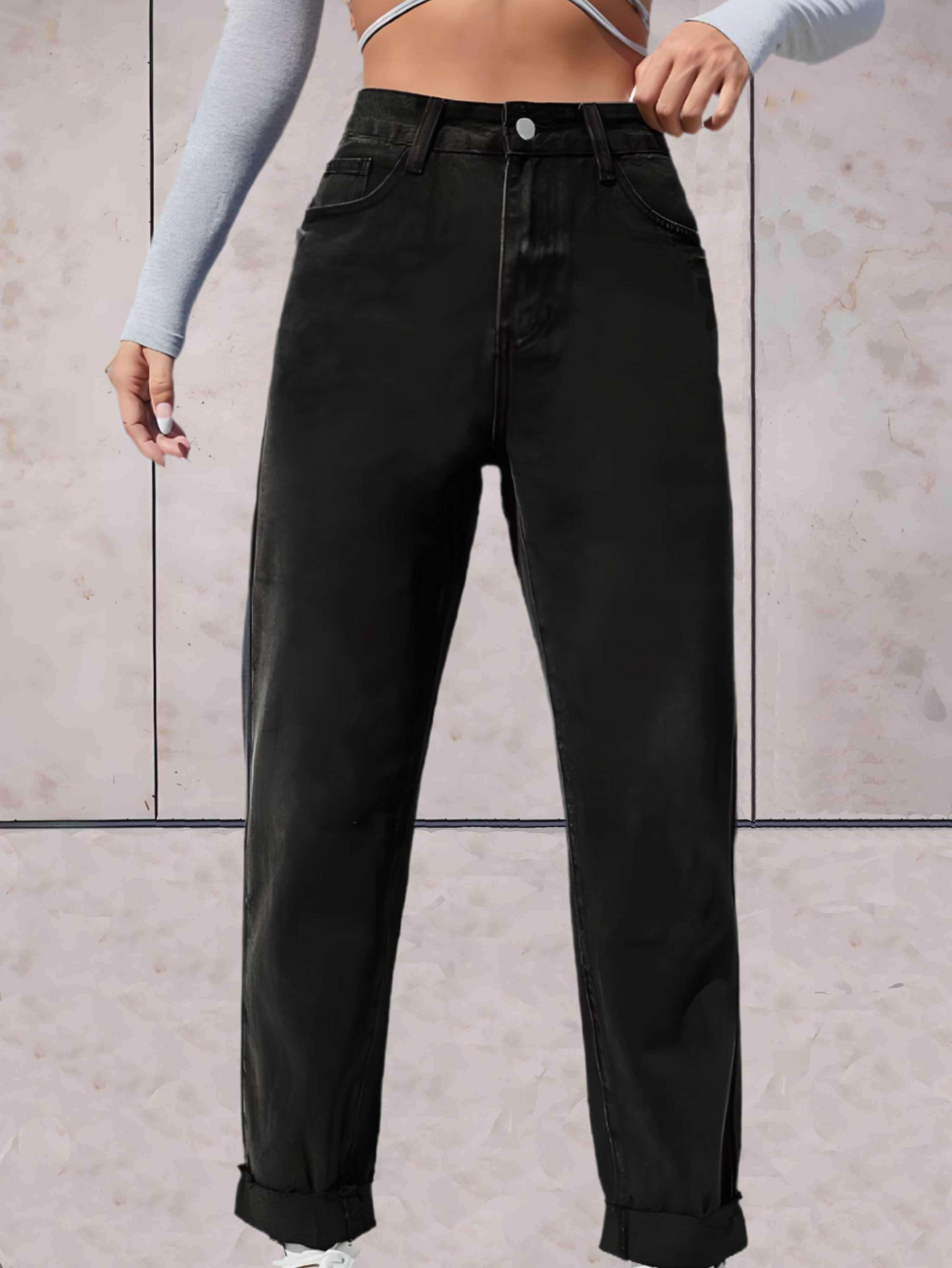 Highwaist jeans met omgeslagen zoom en zakken voor en achter