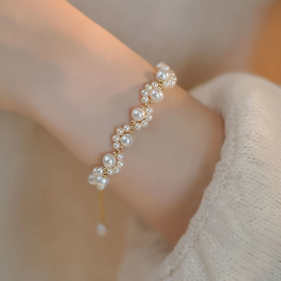 Adjustable Gold-Plated Pearl Bead Bracelet with Cat Paw