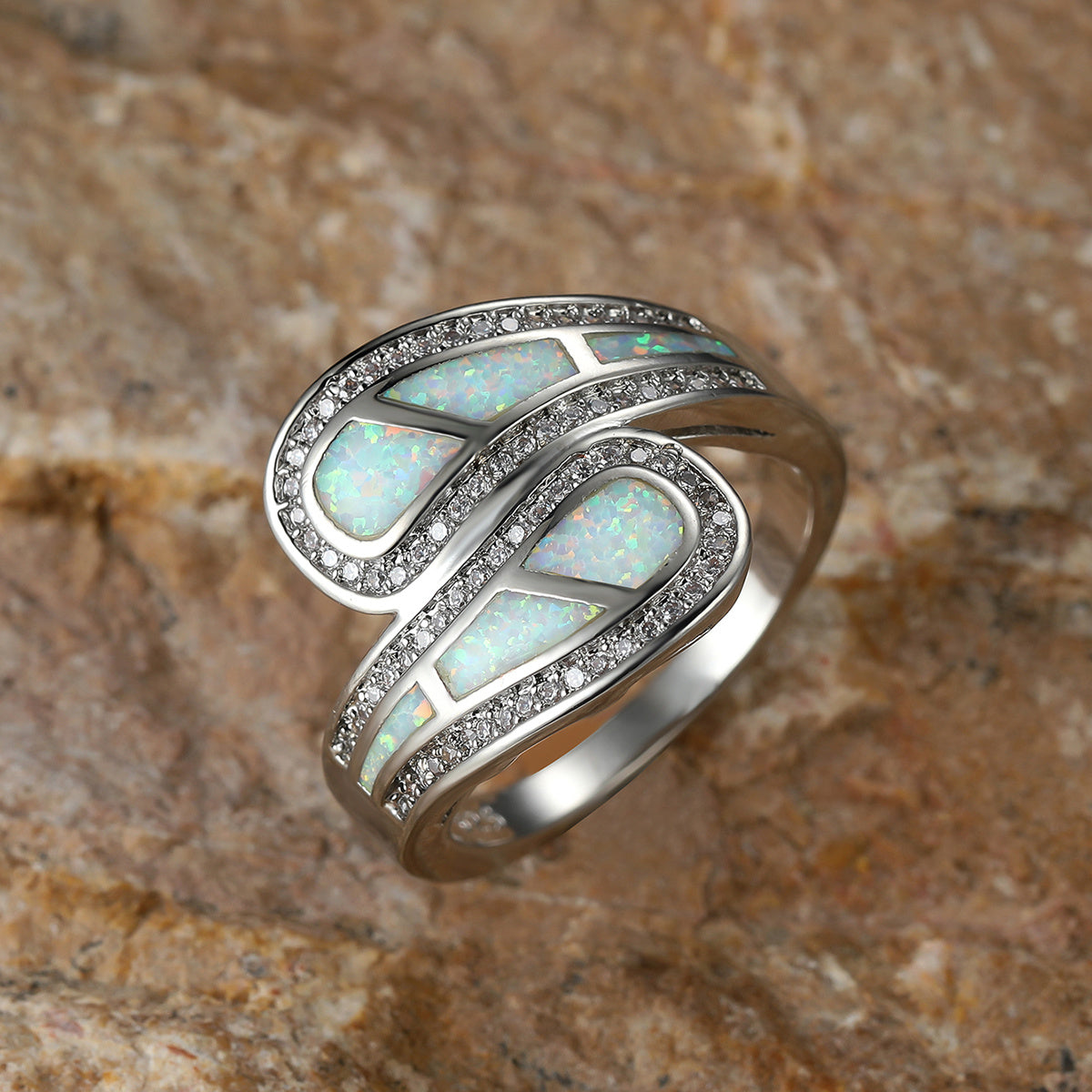 Vintage-Style Boho White Opal-Look Ring