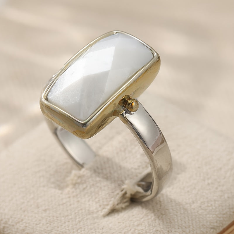 Vintage-Style Bohemian Geometric Moonstone Ring