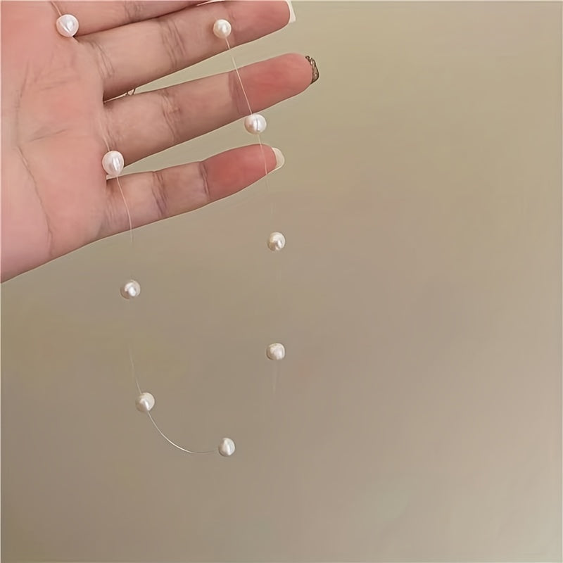 Minimalistische witte parelketting