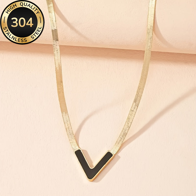 Minimalist V-Shaped Chain Pendant Necklace