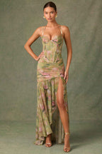 Asymmetrische bodycon jurk met ruches en bloemenprint