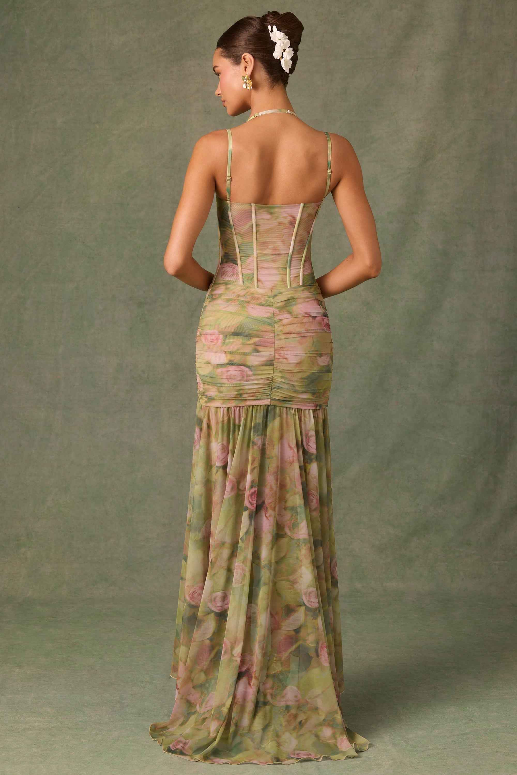 Asymmetrische bodycon jurk met ruches en bloemenprint