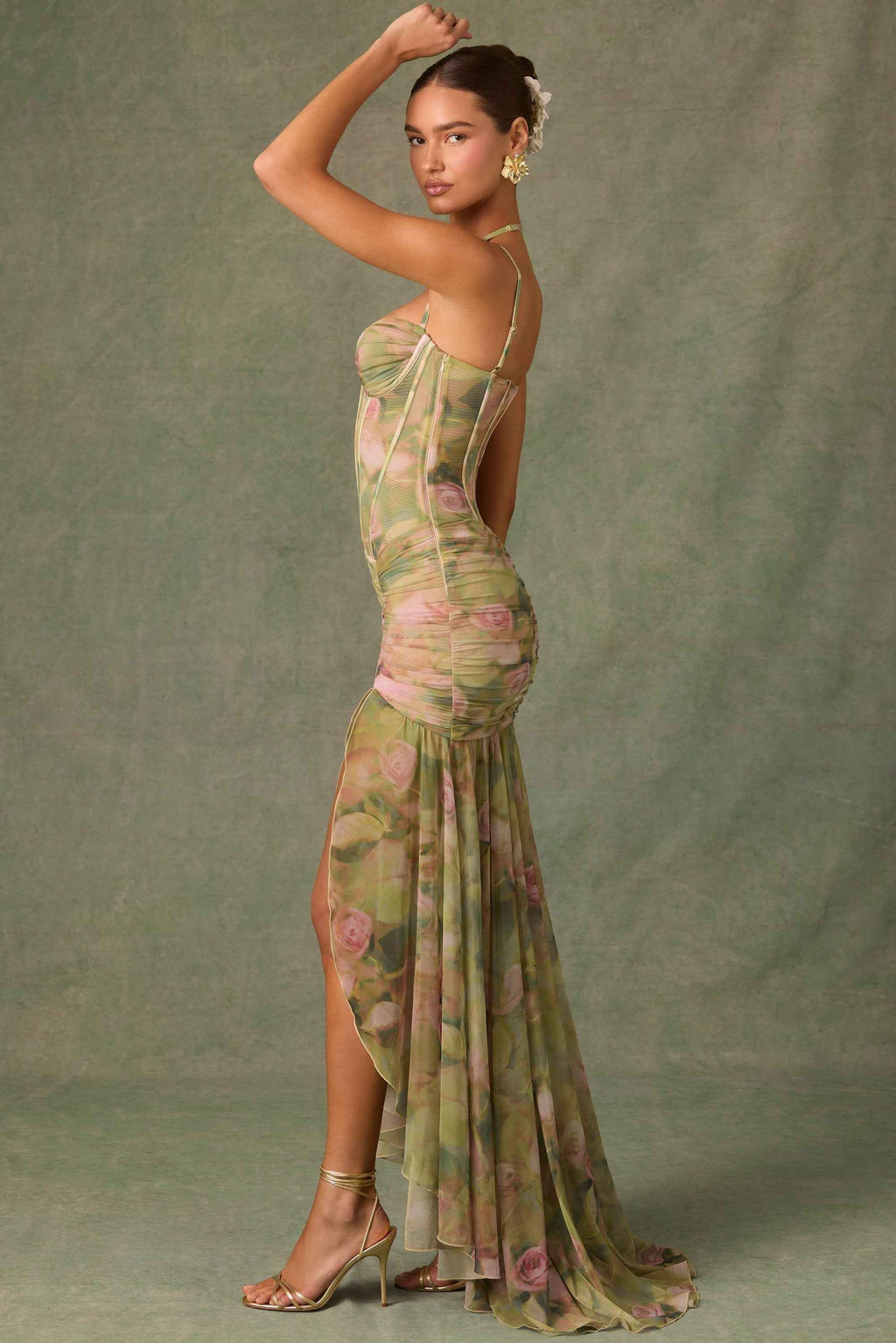 Asymmetrische bodycon jurk met ruches en bloemenprint