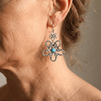 Vintage bohemian bloemoorhangers met turkoois