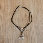 Colar Gargantilha Vintage de Duas Camadas com Pendente