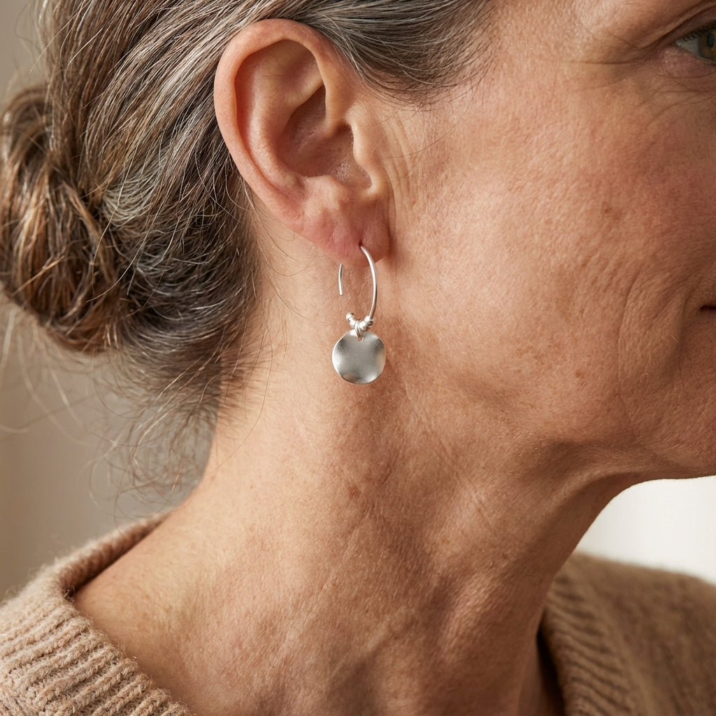 Minimalist Vintage Hammered Silver-Tone Disc Hoop Earrings
