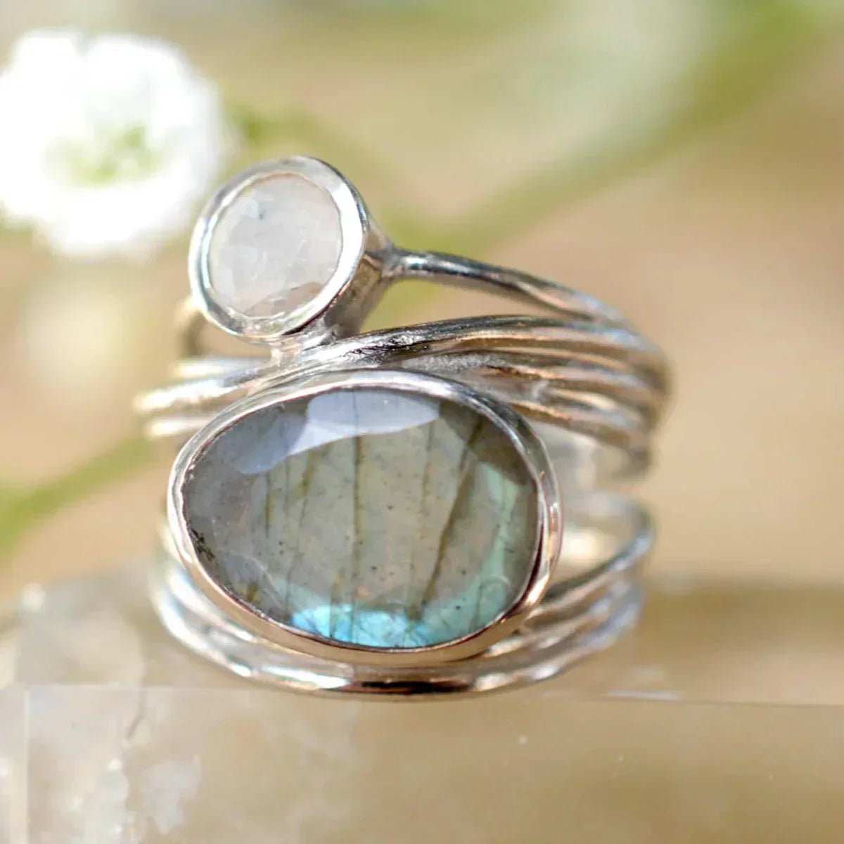 Vintage-Style Labradorite-Look Moonstone Ring