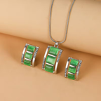 Set van ketting en oorbellen met koraallook