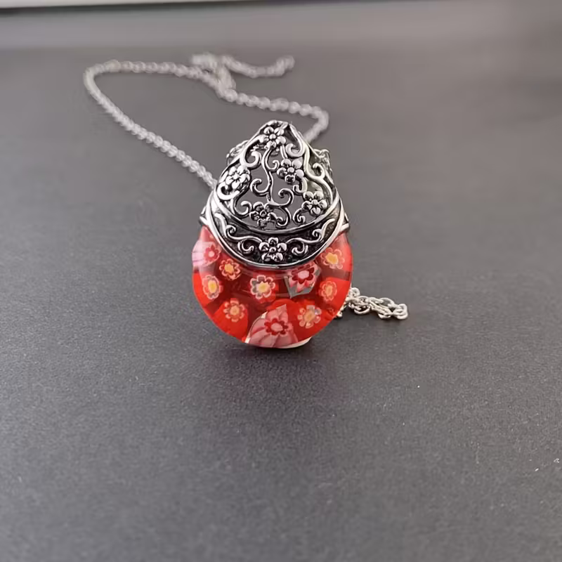 Bloemen-druppelketting