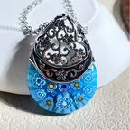Bloemen-druppelketting