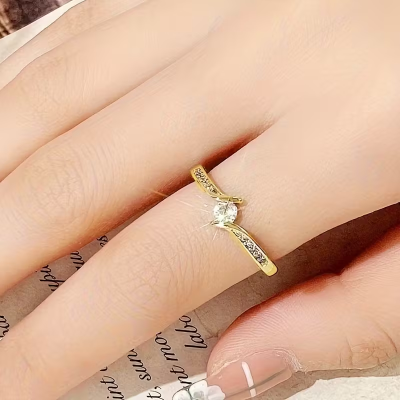 Swan Curve Ring