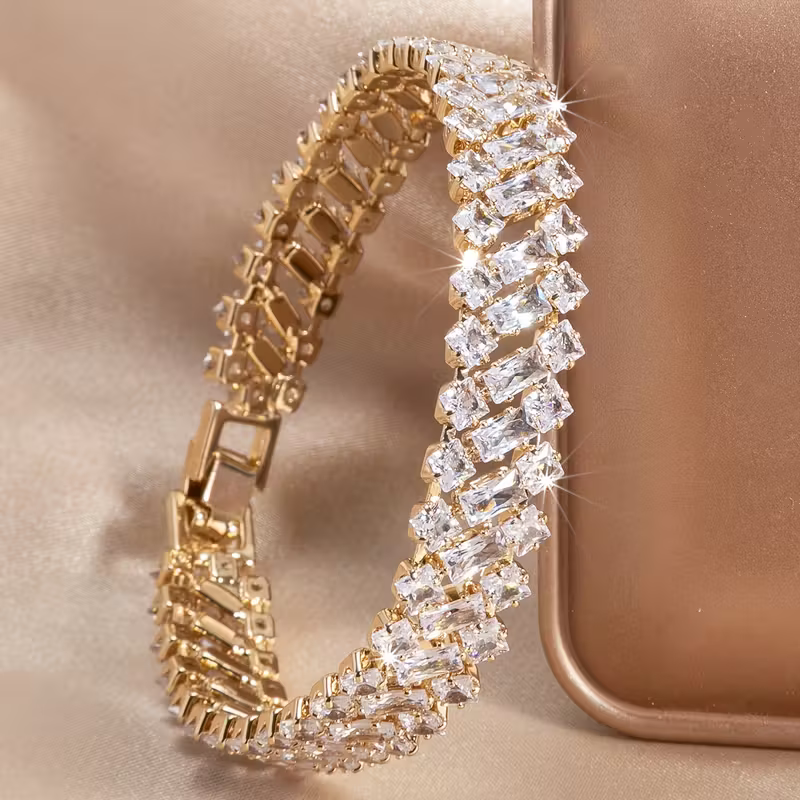 Tennisarmband met stenen in kroonzetting