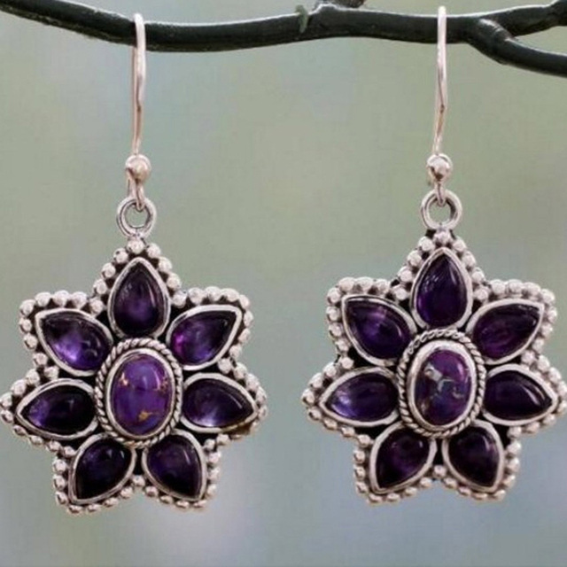 Vintage zilverkleurige oorbellen met paarse bloem
