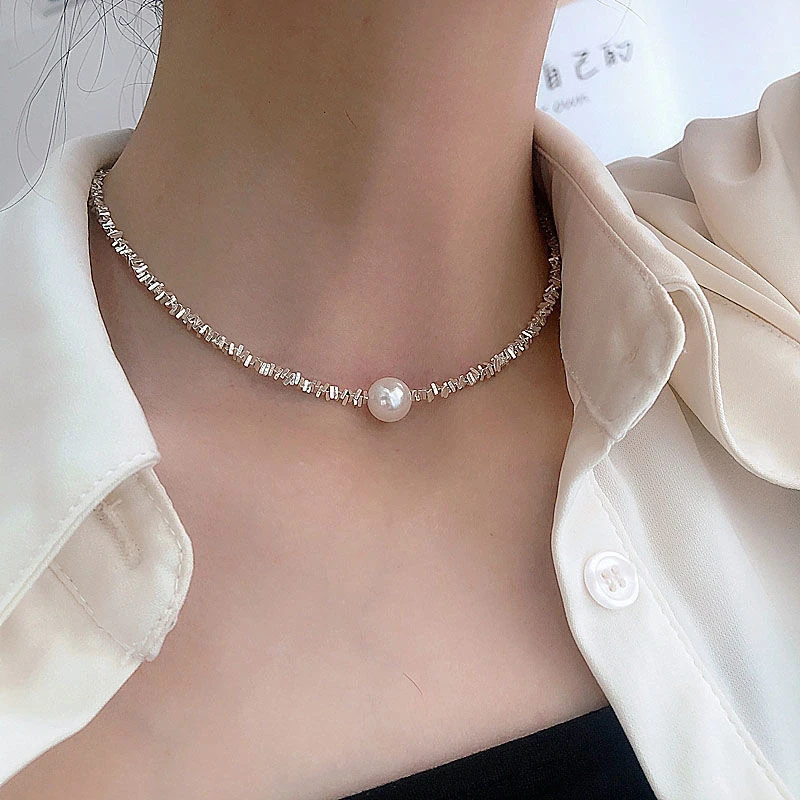 Vintage-Style Pearl Necklace