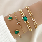 Pakket kristalarmbanden in groen met goudkleurige details