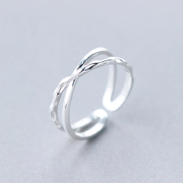 Vintage-Style Silver-Tone Cross Ring
